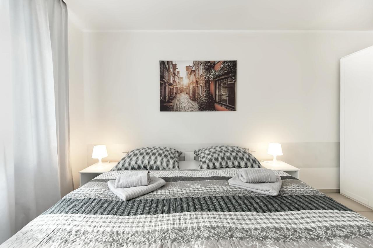 Modern Wohnen I Smart Tv I Terrasse I 2X Parkplatz I 2 Schlafzimmer I 6 Schlafplaetze Bad Oeynhausen Exteriör bild